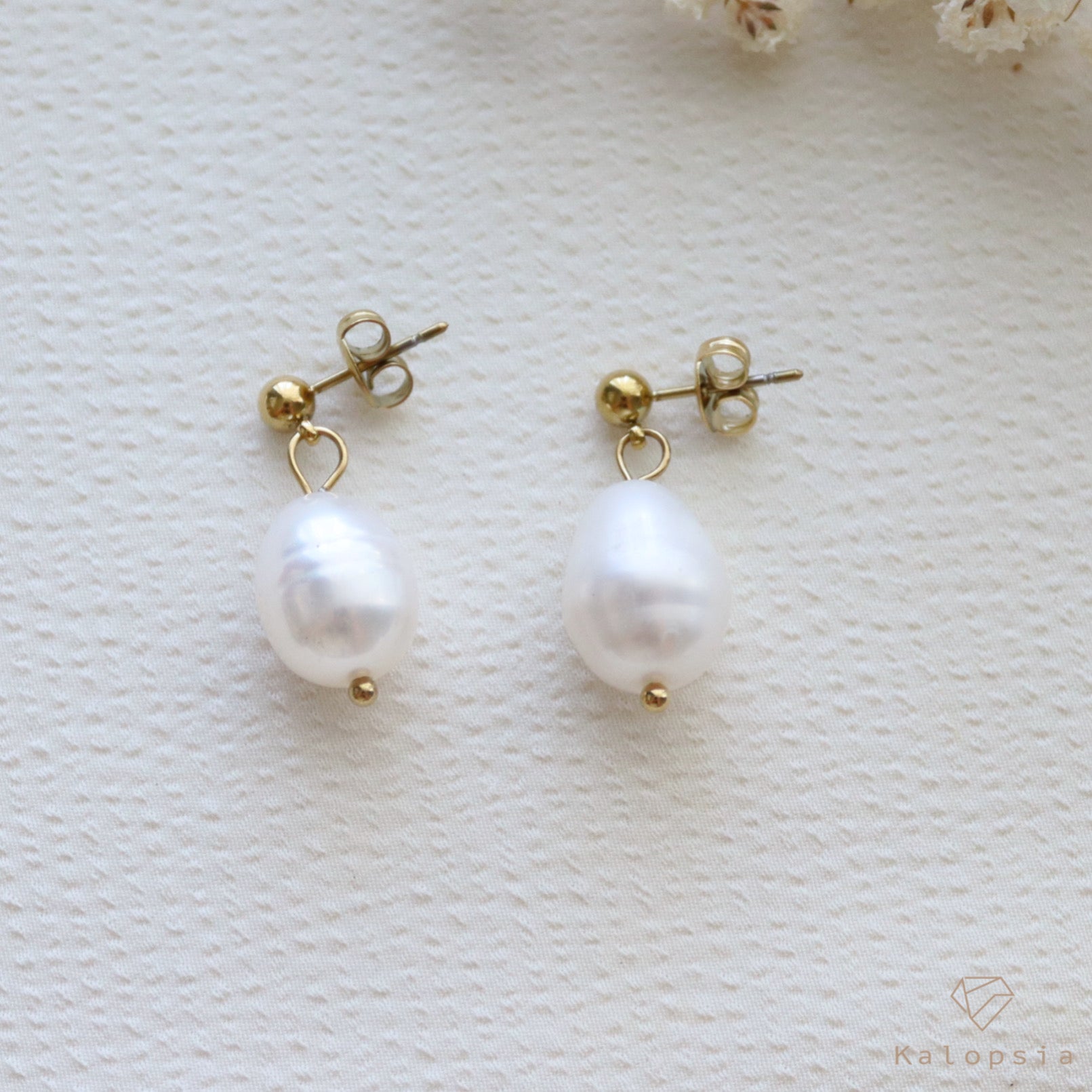 Natural Pearl Earrings - Kalopsia Accessories