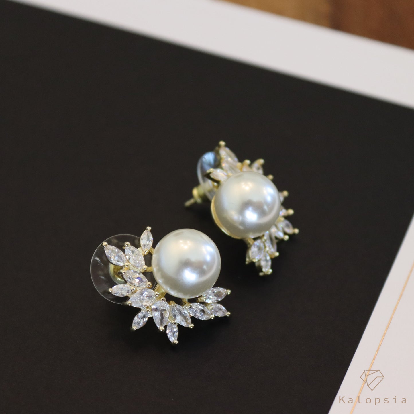 Pearl Earrings - Kalopsia Accessories